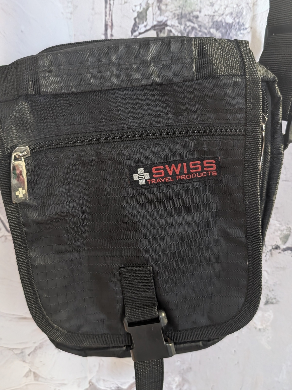 SwissGear Black Travel Shoulder Bag with Red Logo